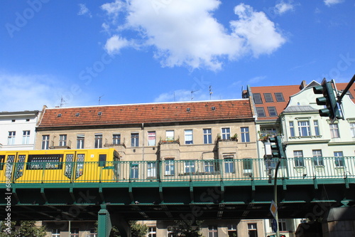 Hochbahntrasse in Berlin-Prenzlauer Berg © holger.l.berlin