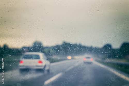 Autobahn - Regen © serkat Photography