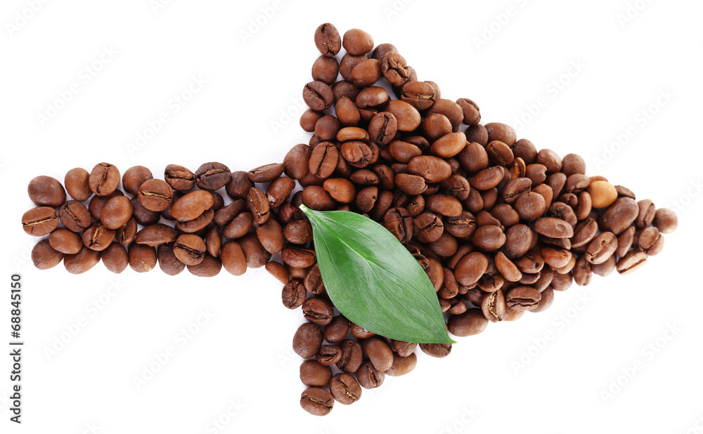 Fototapeta premium Arrow coffee beans isolated on white