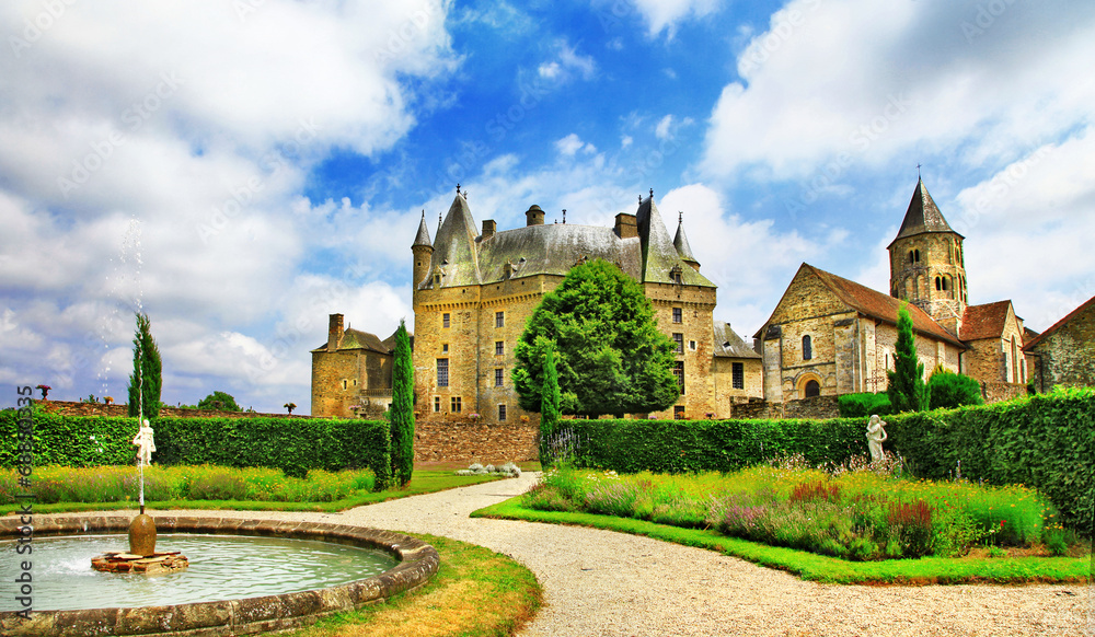 Jumilhac-le-Grand - beautiful elegant castle in Dordogne, France