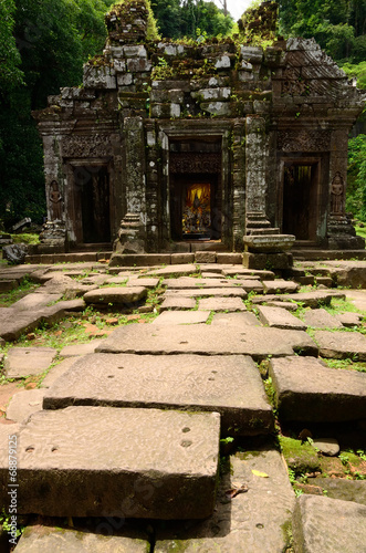Fototapeta Naklejka Na Ścianę i Meble -  Stone castle in Lao