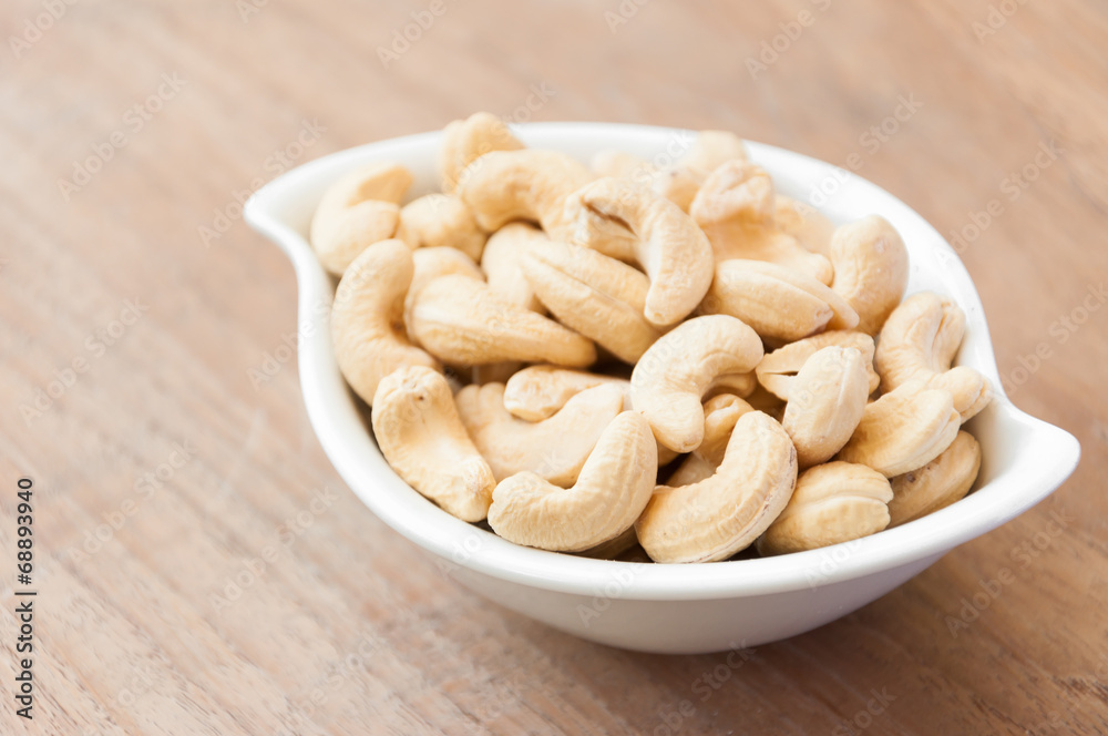 cashew nuts cashew nuts