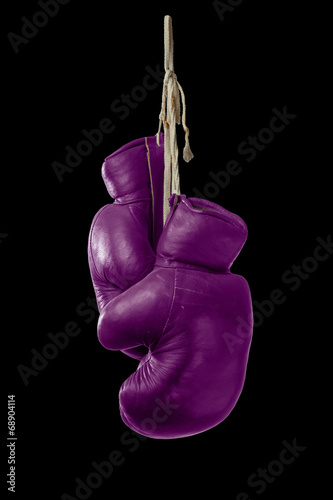 Symbol for Woman Boxing with pink Boxing Gloves © Ezio Gutzemberg
