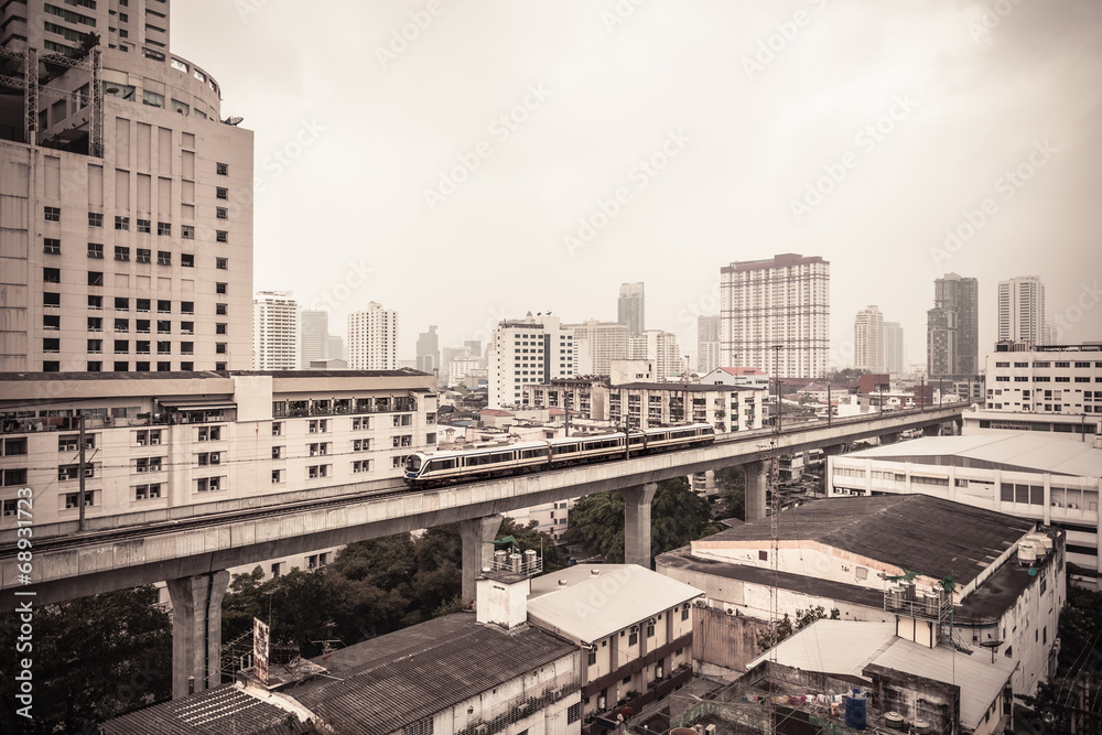 Cruising Bangkok