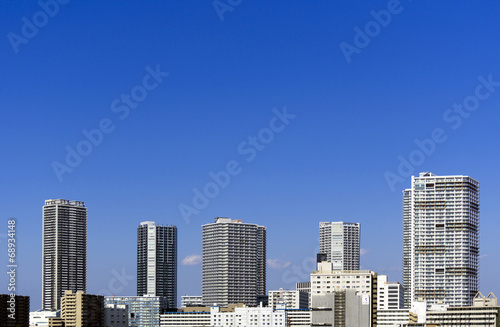 ［東京都市風景］東京湾岸エリア高層タワーマンション群と（東雲）-615 © oka