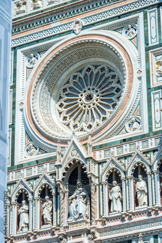 Florence 27 jul 2014 - view of cathedral SANTA MARIA DEL FIORE i