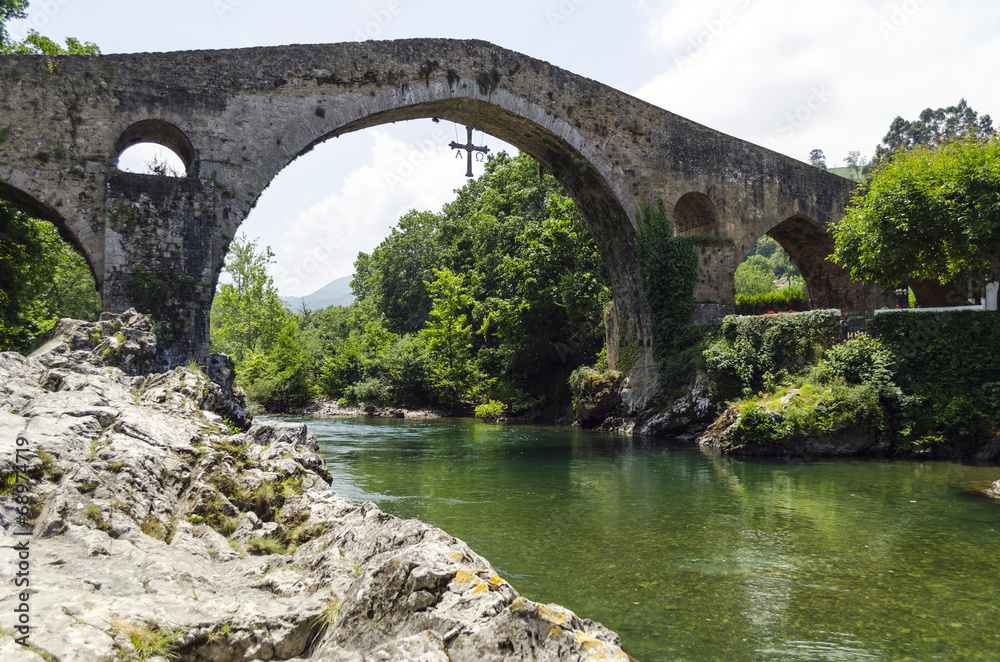 Roman Bridge Sella River Cangas de Onís Cavadonga Spain