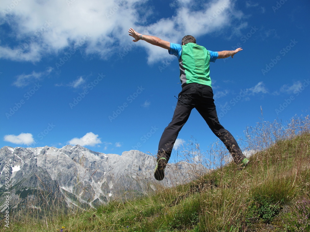 freudensprung im gebirge freudensprung im gebirge