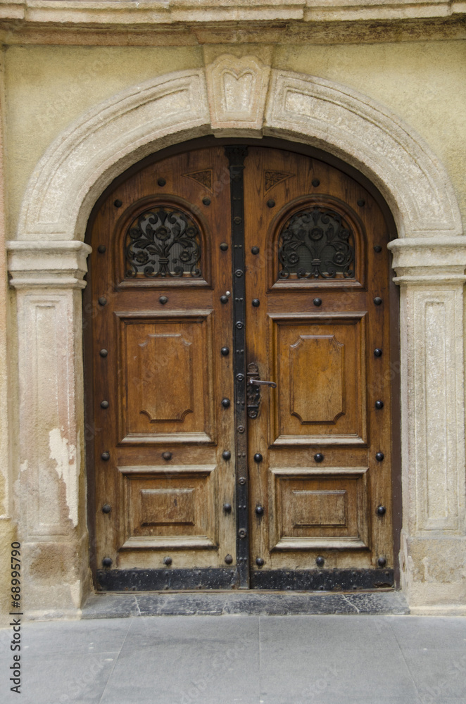 old doors in zagreb