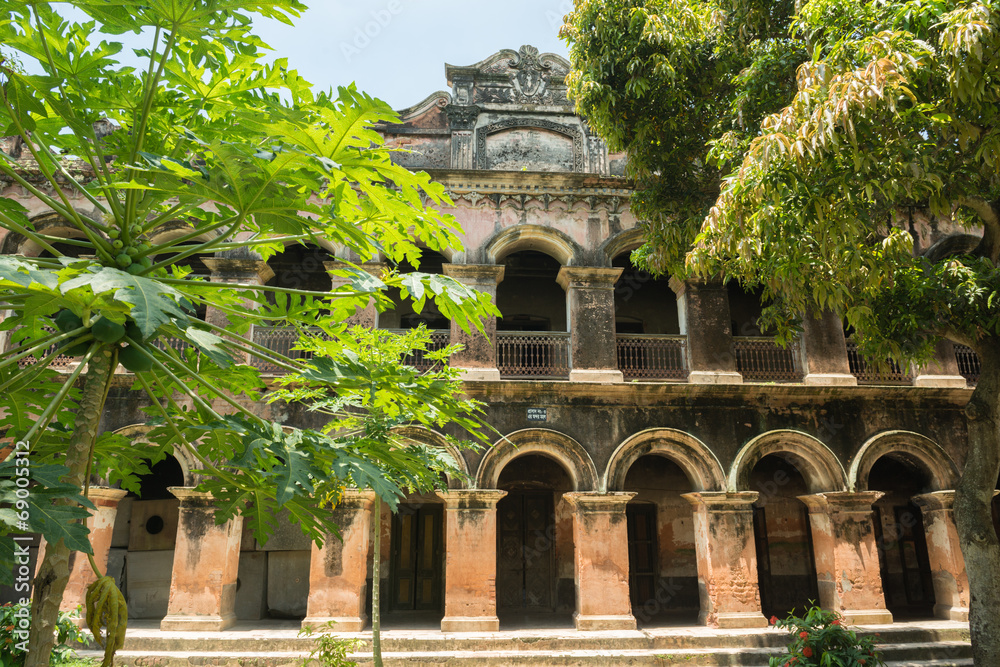Obraz premium Baliati Zomidar Bari- Saturia Upozila of Manikganj district
