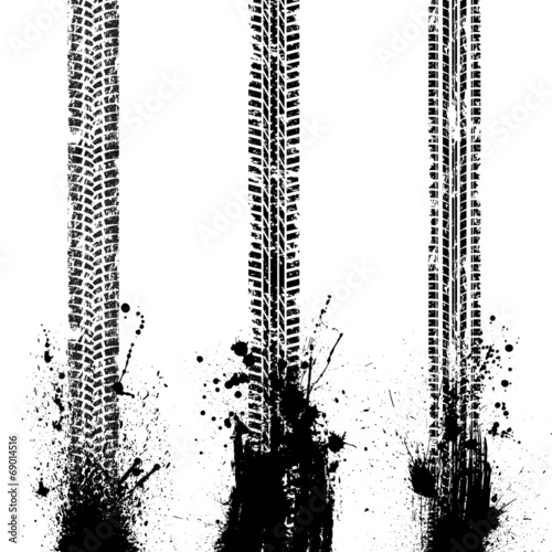 Tire track set