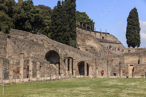 Forum Triangolare in Pompeji photo