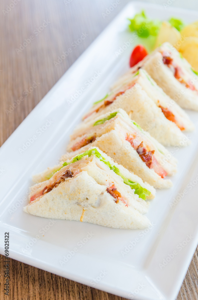 Club sandwiches