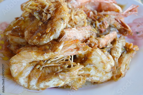 fried sea shrimp with garlick