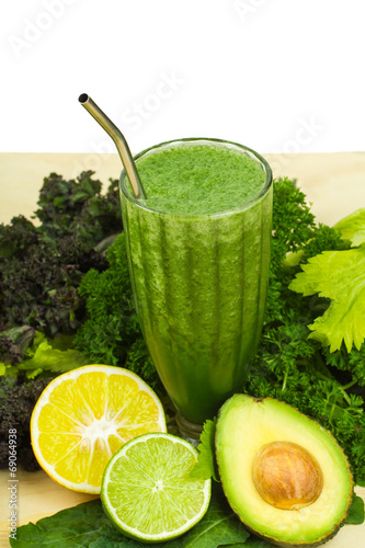 Delicious detox green smoothie with copy-space