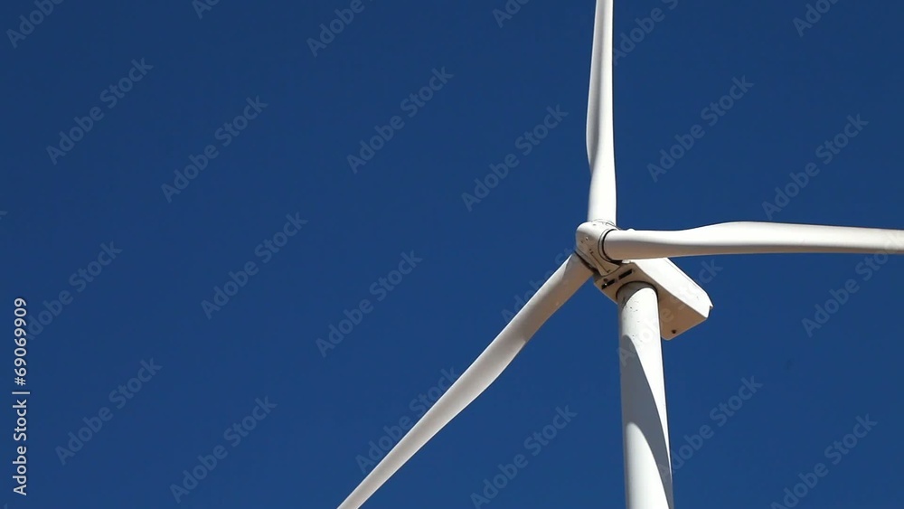 青空と風力発電機_7 青空と風力発電機_7