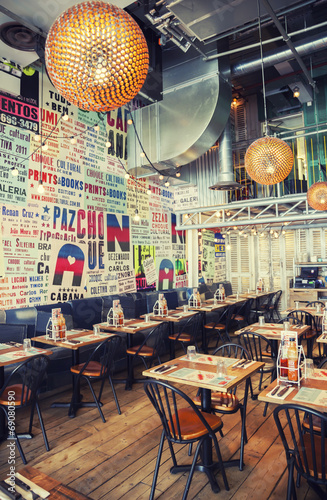 Mexican restaurant in contemporary style