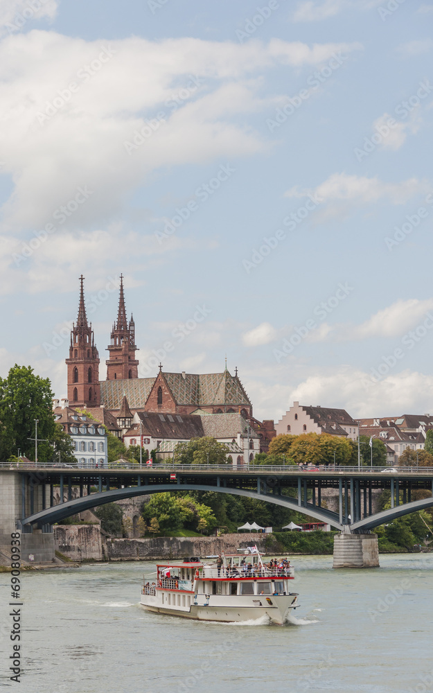 Basel, Altstadt, historisches Münster, Rhein, Sommer, Schweiz