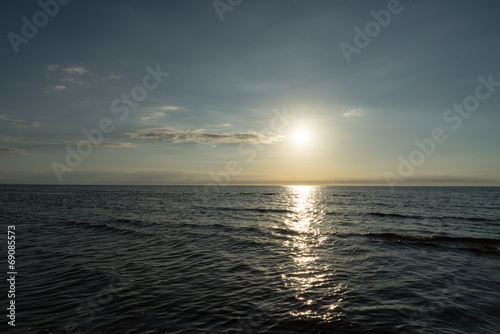 reflection of the sun in the sea