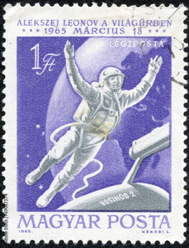 stamp printed by Hungary, shows astronaut