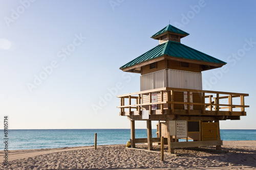 Lifeguard hut in Sunny Isles Beach, Florida © Click Images