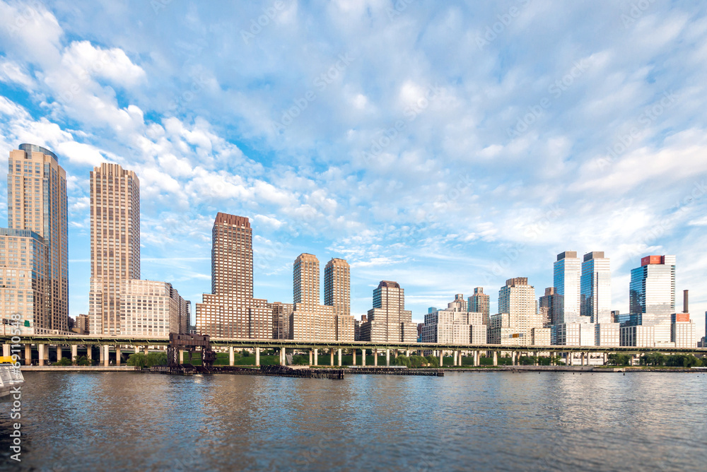 Naklejka premium West side midtown and uptown Manhattan skyline from Hudson River