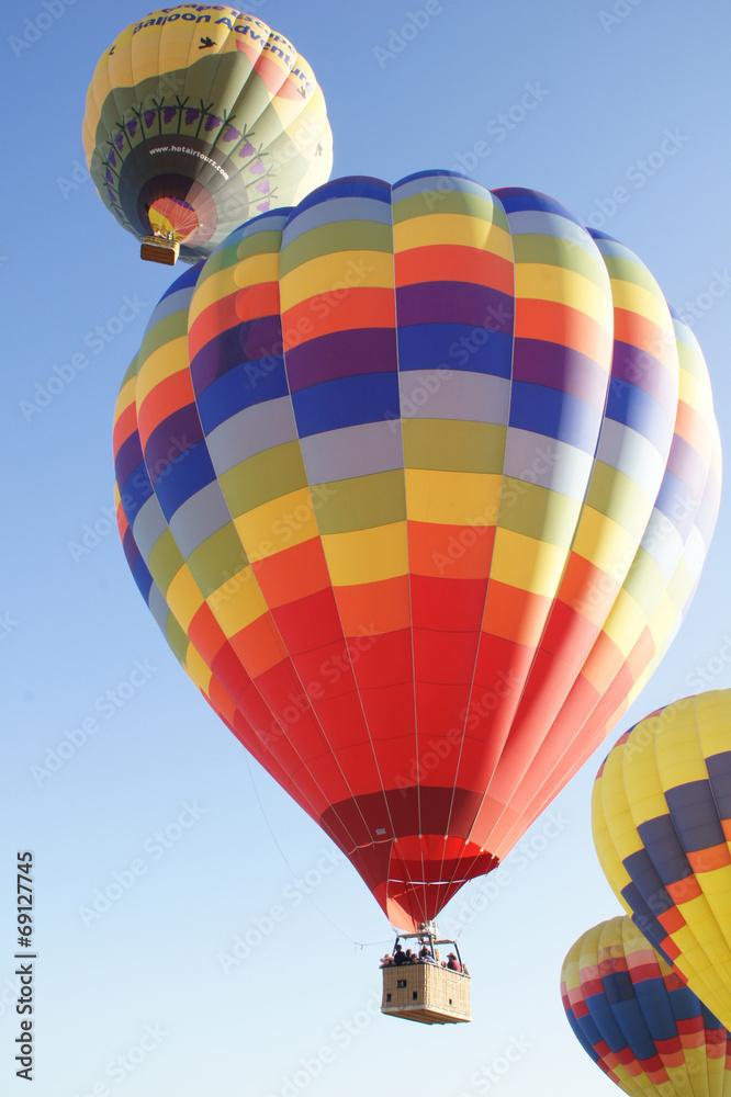 Naklejka premium Balloon Lift off