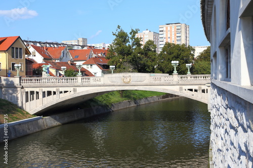 Ljubljana, Zmajski most (Drachenbrücke) - Sommer 2014 photo