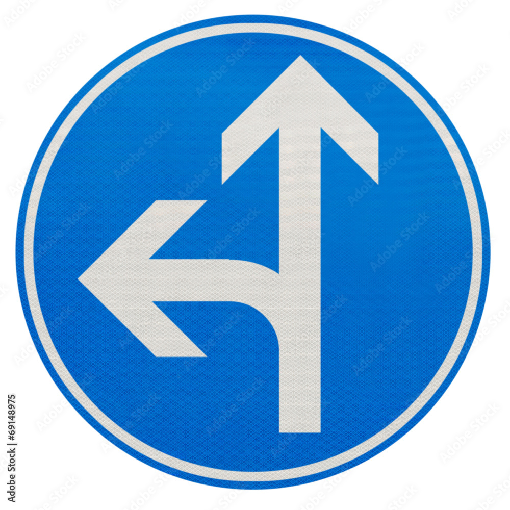directions obligatoires tout droit ou à gauche directions obligatoires tout droit ou à gauche