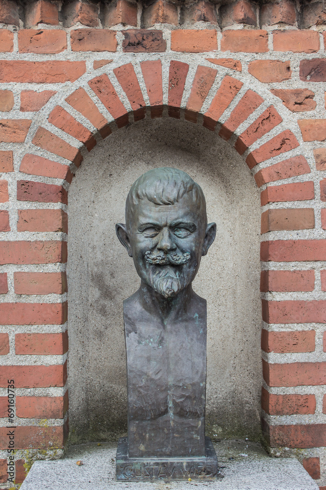 Buste af Gustav Wied Sjælland Roskilde Buste af Gustav Wied Sjælland Roskilde