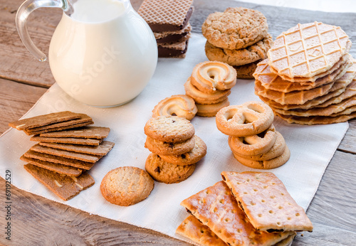 Butter and almond cookies photo
