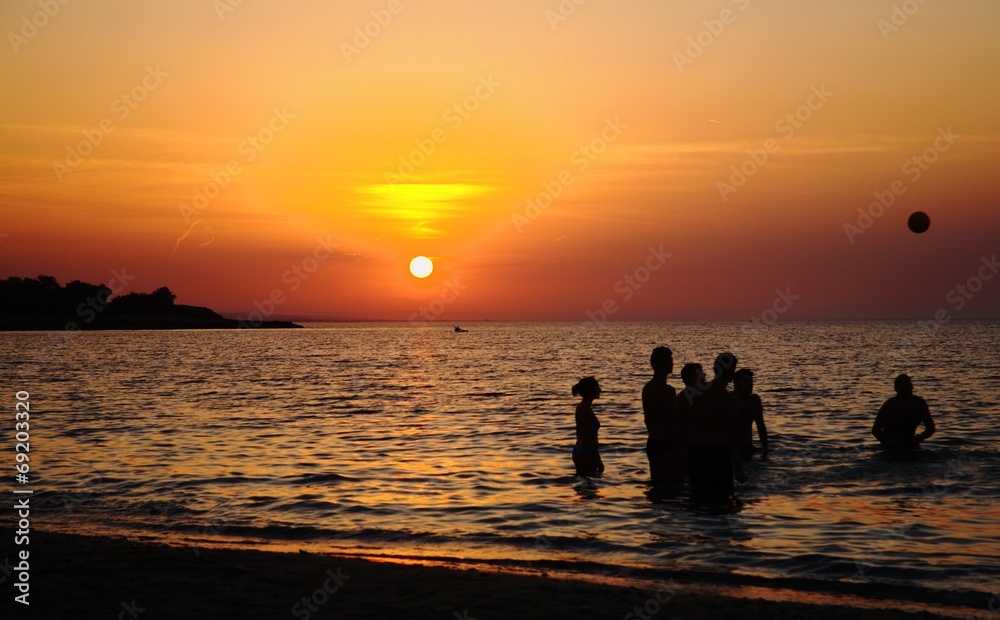 Fototapeta premium Giochi al tramonto