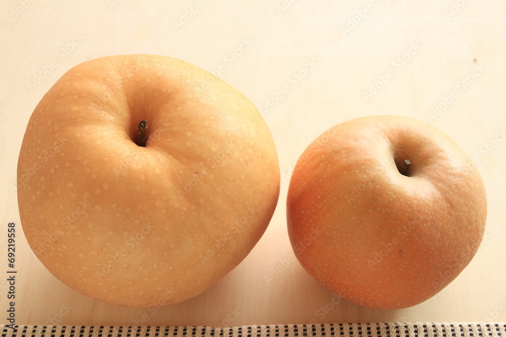 Freshess pear from Japan kumamoto prefecture Freshess pear from Japan kumamoto prefecture