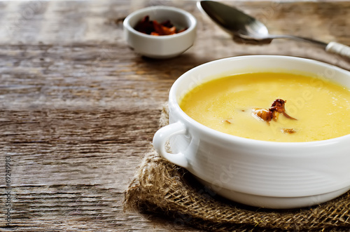 pumpkin soup with chanterelles