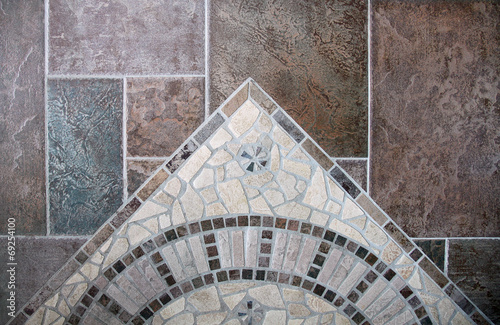 Mosaik und Bodenfliesen