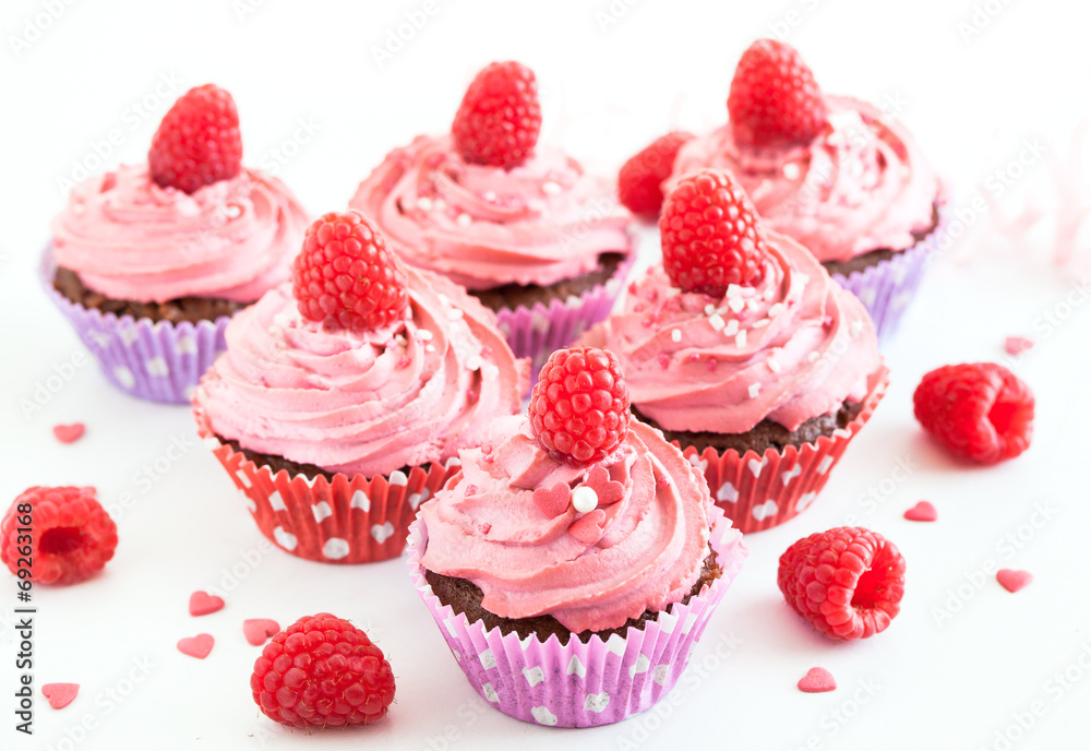 Tasty raspberry cupcakes