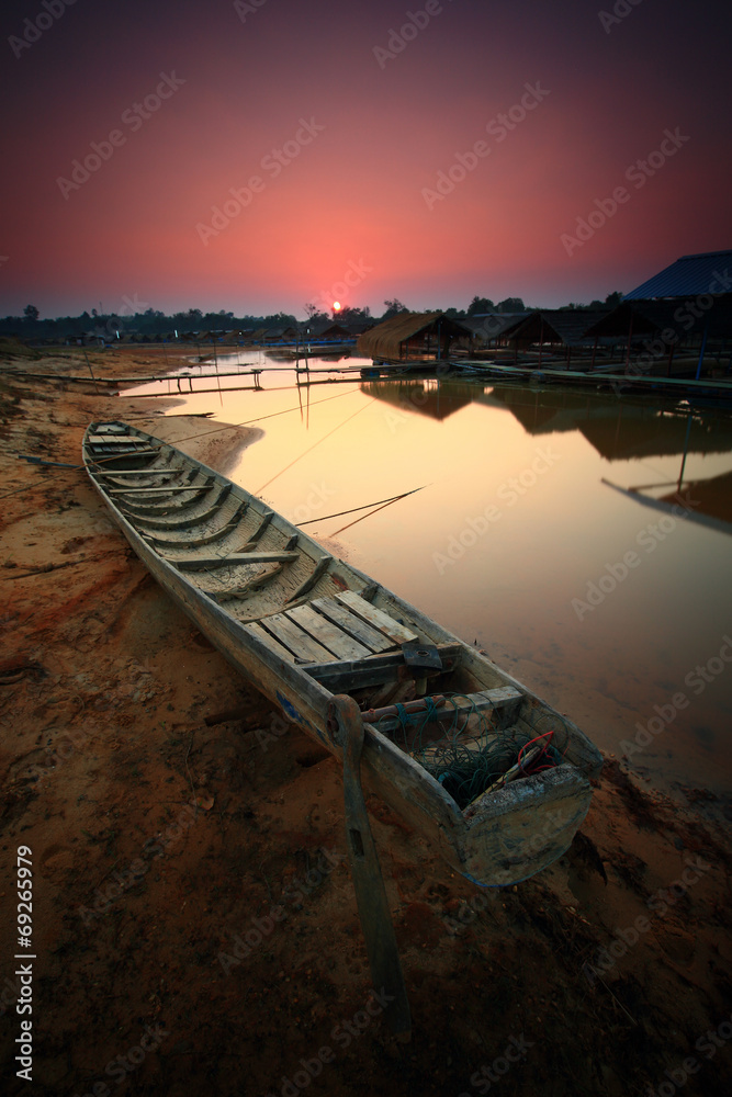 Fishing boat