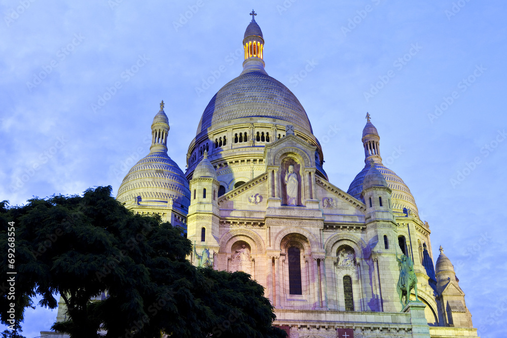 Fototapeta premium Sacre Coeur in Paris