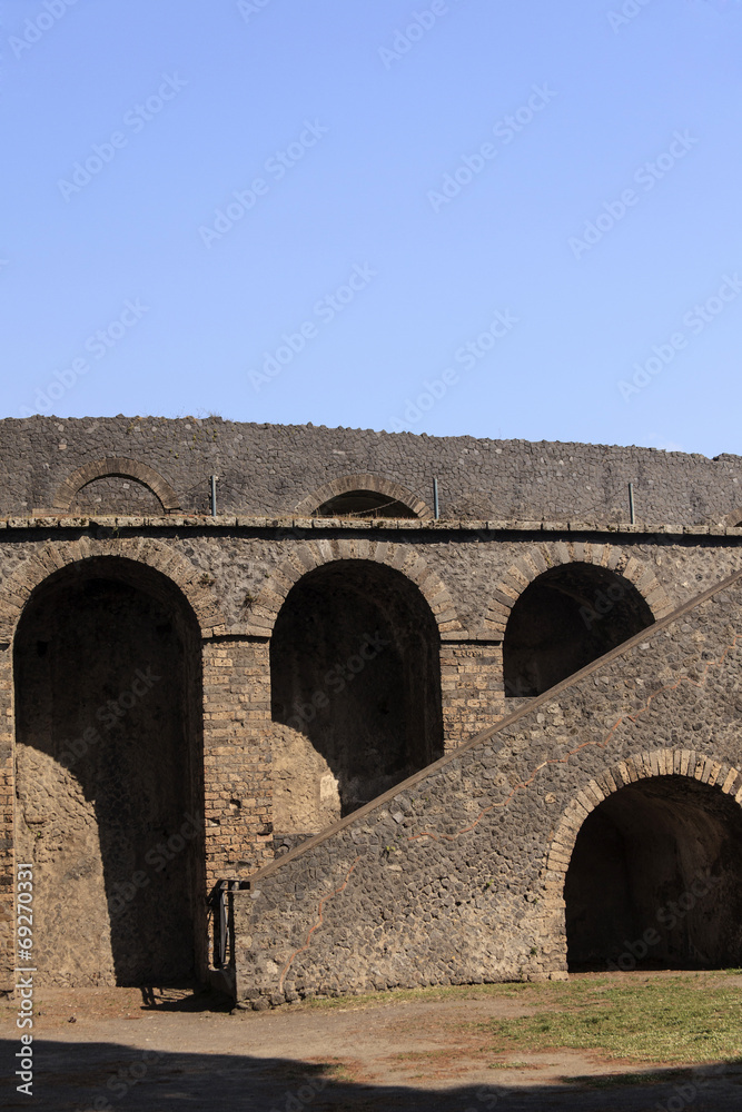 Aufgang zum Amphi-Theater in Pompeji