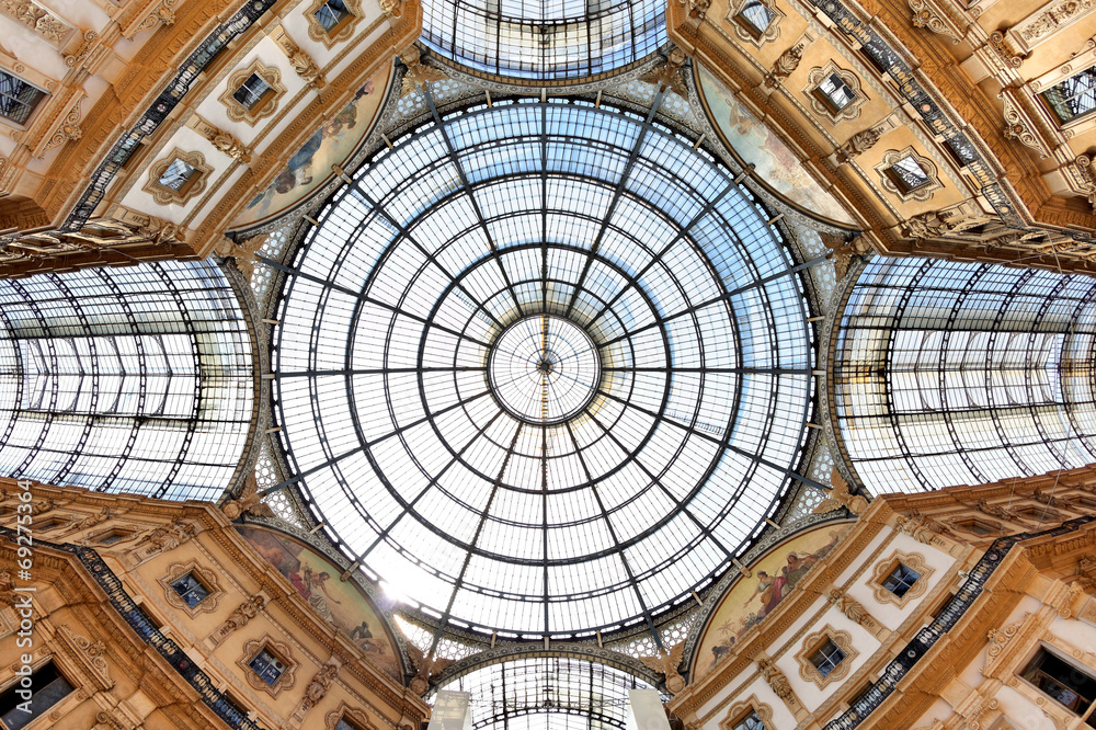 Kuppel der Galleria Vittorio Emanuele II in Mailand