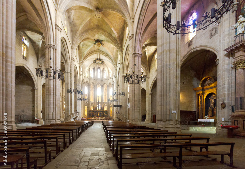 Interior of Cathedral de  Tortosa
