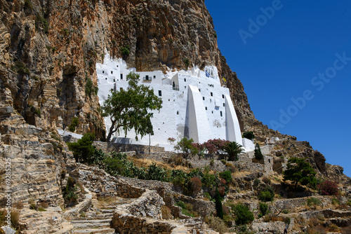 le monastère chozoviotissa à Amorgos photo