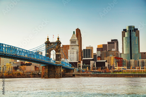 Obraz na płótnie Cincinnati downtown overview w salonie