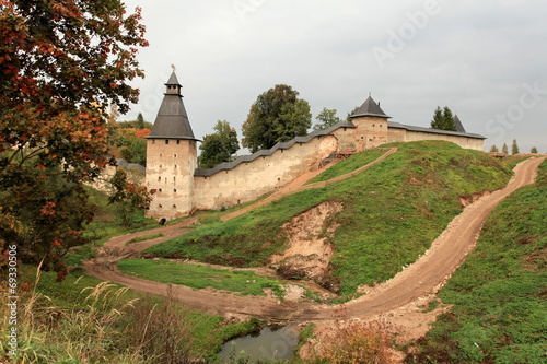 Bilde på lerret View of the Pskov fortress autumn Russia