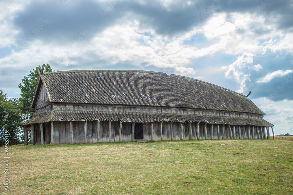 Rekonstruiertes Wikinger Langhaus Rekonstruiertes Wikinger Langhaus