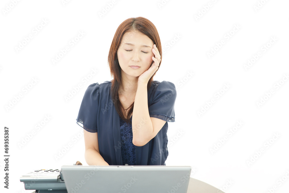 疲れた様子の女性s 疲れた様子の女性s