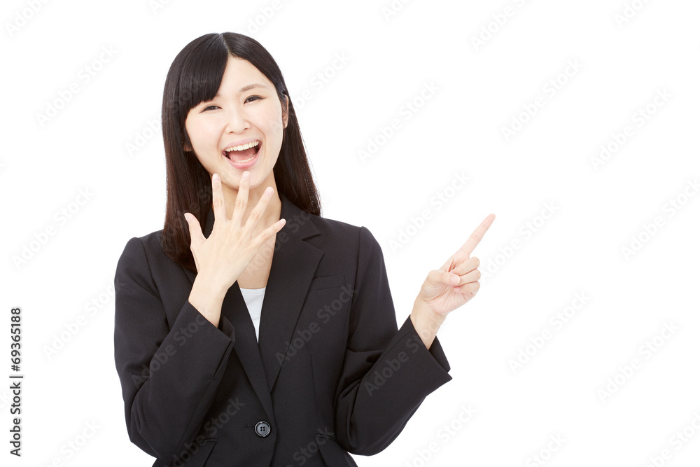 指差す驚いたビジネスウーマン