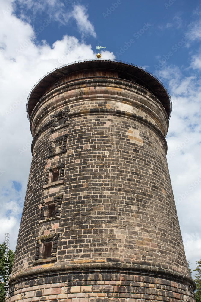 nuernberg laufer cizy wall tower