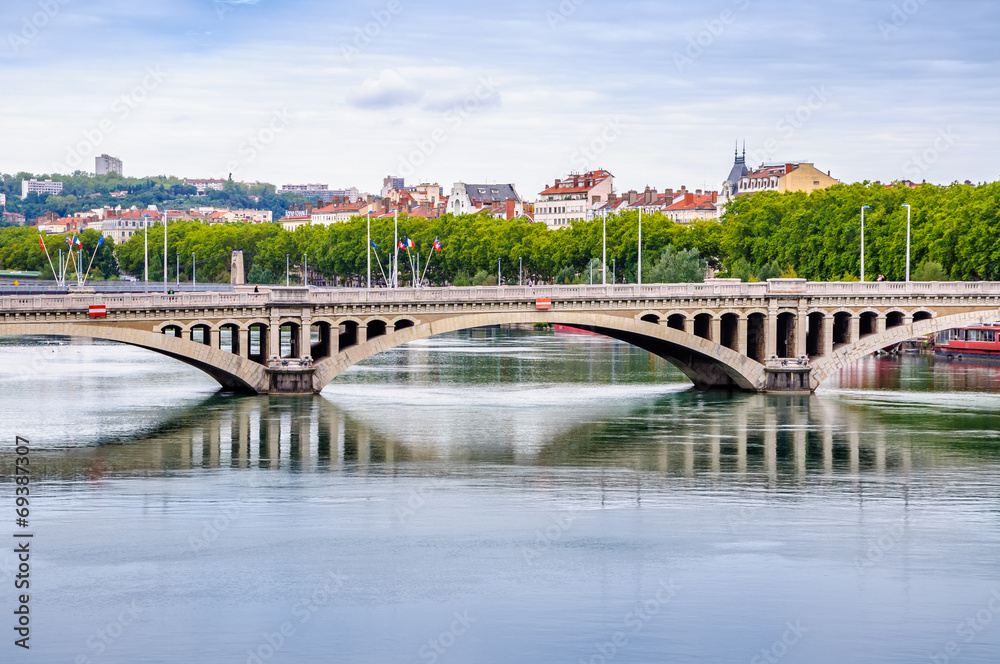 Fototapeta premium pont de la Saône à Lyon