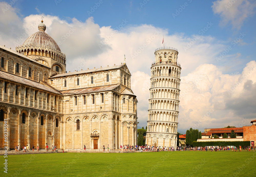 Leaning tower of Pisa, Italy - obrazy, fototapety, plakaty 